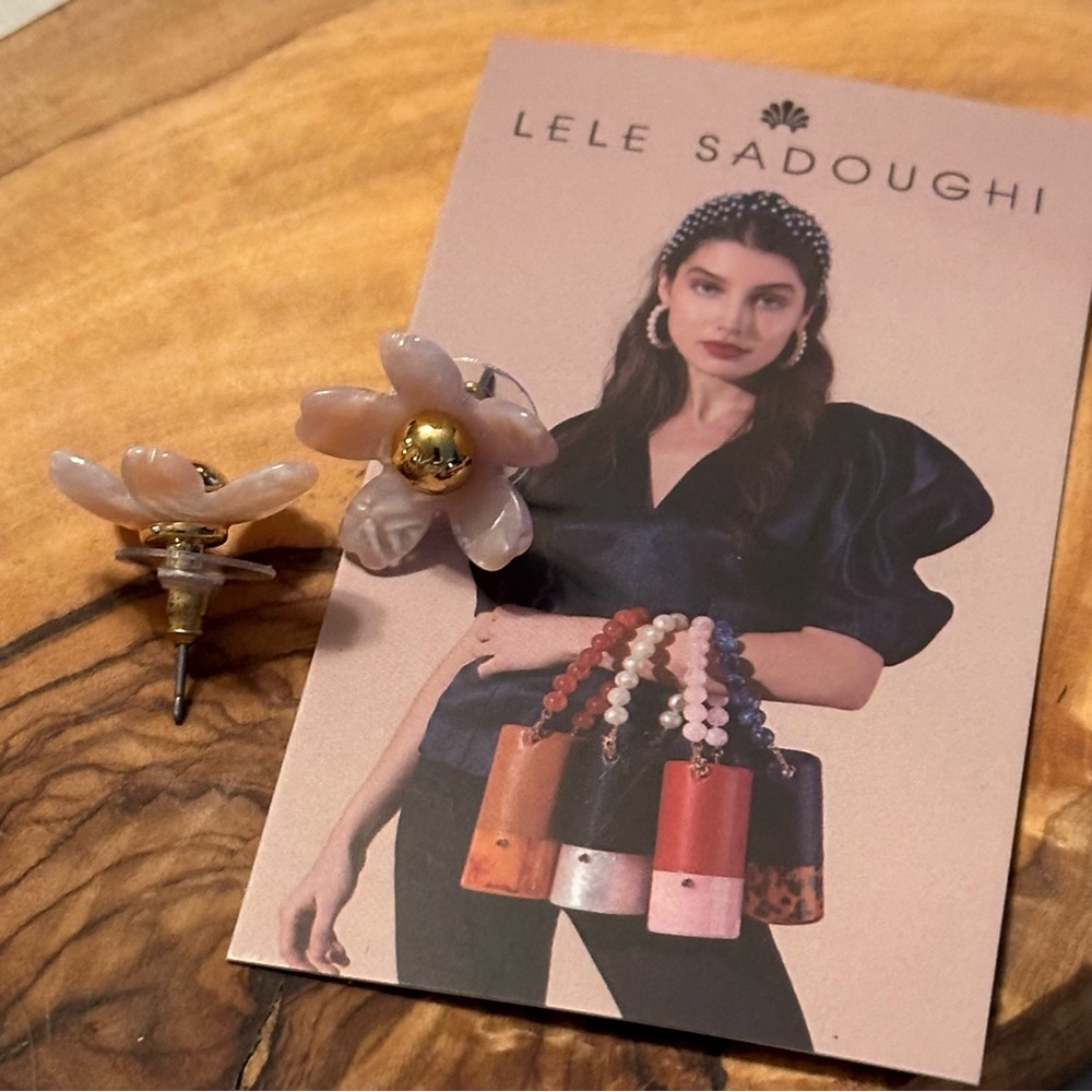 Lele Sadoughi Garden Flower Stud Earrings - Picture 8 of 10